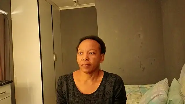 Lillyan N online show from November 2025 09:42:02 AM