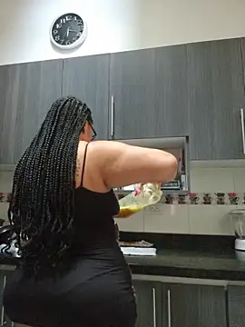 PiaStone online show from October 2025 11:22:01 AM