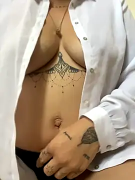 Snapshot of anonyme_hot47 chatting on October 2025 08:53:02 AM anonyme hot47 online show from October 2025 08:53:02 AM