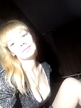 AliceSwan1122 online show from October 2025 08:53:02 PM