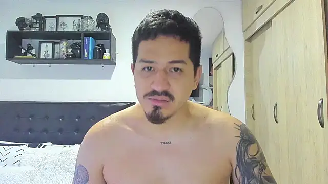 Arnolwilliams online show from October 2025 12:25:02 AM