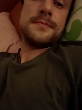 Snapshot of 2Pietro3 chatting on September 2025 11:15:02 PM 2Pietro3 online show from September 2025 11:15:02 PM