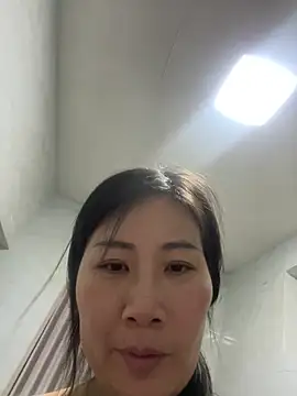 xiaomei688 online show from September 2025 12:24:02 AM