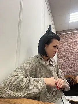 Snapshot of EmmaStarkk chatting on November 2025 03:38:01 AM EmmaStarkk online show from November 2025 03:38:01 AM