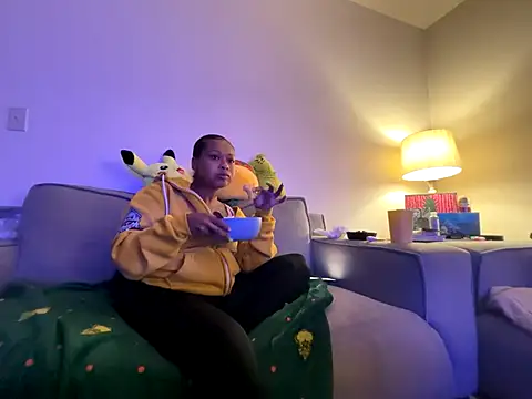 Snapshot of GoddessFatPuss chatting on September 2025 03:41:02 AM GoddessFatPuss online show from September 2025 03:41:02 AM