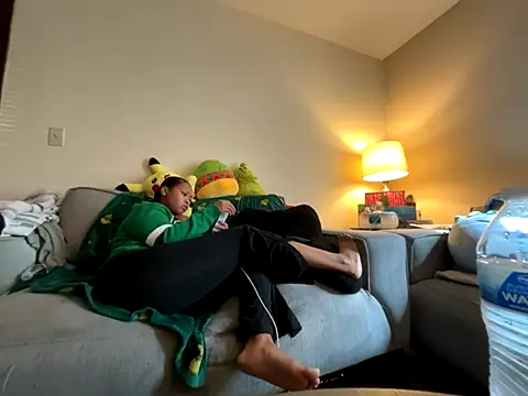 Snapshot of GoddessFatPuss chatting on October 2025 06:03:01 PM GoddessFatPuss online show from October 2025 06:03:01 PM