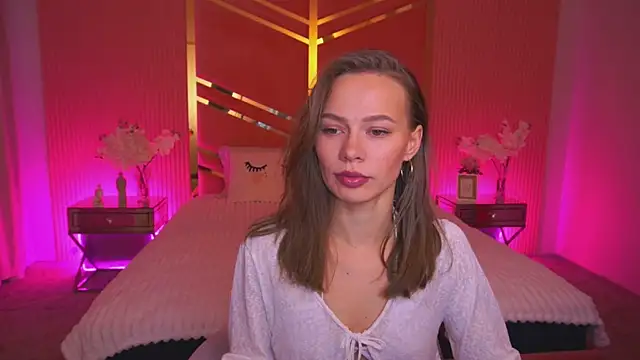 Snapshot of ShyySiren chatting on October 2025 08:31:02 AM ShyySiren online show from October 2025 08:31:02 AM