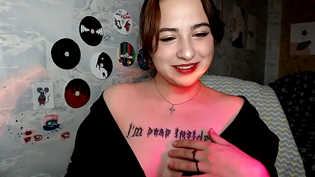 Olivia Defo online show from September 2025 12:17:01 PM