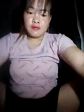 Snapshot of emilyzz chatting on October 2025 10:20:02 PM emilyzz online show from October 2025 10:20:02 PM