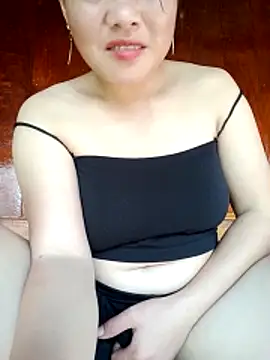 Snapshot of emilyzz chatting on October 2025 02:26:02 AM emilyzz online show from October 2025 02:26:02 AM