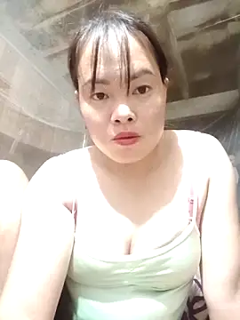 Snapshot of emilyzz chatting on October 2025 12:55:01 AM emilyzz online show from October 2025 12:55:01 AM