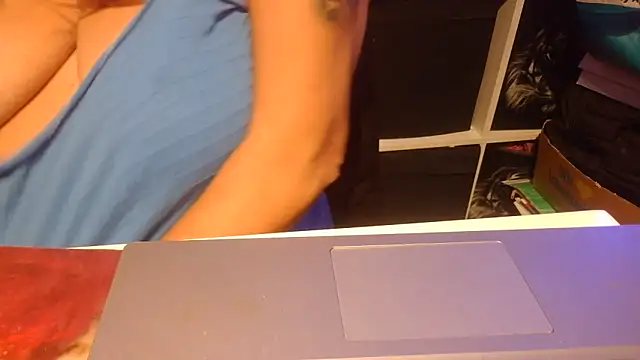 Milf Lady Frankfurt online show from October 2025 08:28:02 PM