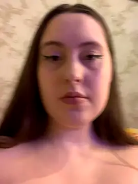 siennsky online show from October 2025 09:04:01 PM