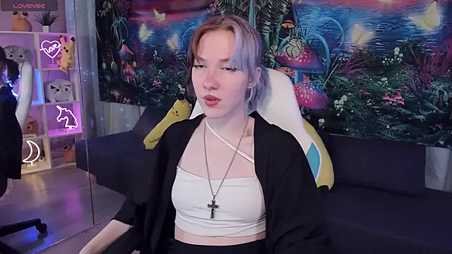 Snapshot of JessieRich chatting on September 2025 12:21:02 PM JessieRich online show from September 2025 12:21:02 PM