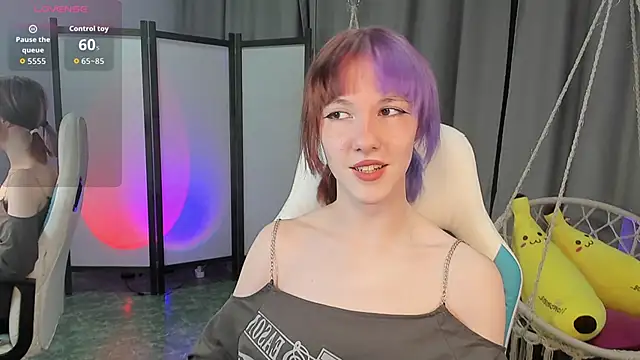 Snapshot of JessieRich chatting on October 2025 07:33:01 PM JessieRich online show from October 2025 07:33:01 PM