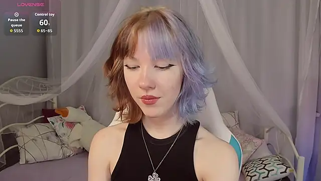 Snapshot of JessieRich chatting on October 2025 08:09:02 PM JessieRich online show from October 2025 08:09:02 PM