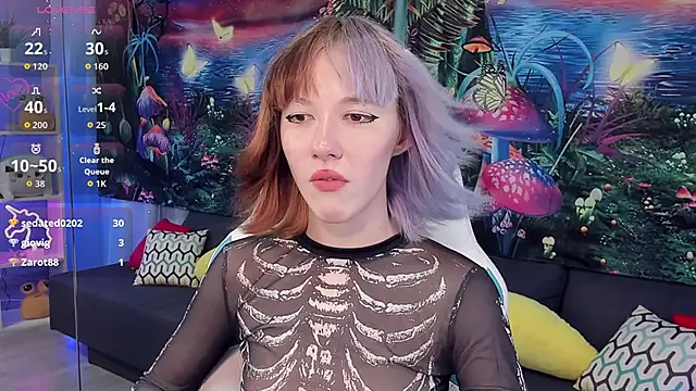 Snapshot of JessieRich chatting on October 2025 10:37:02 AM JessieRich online show from October 2025 10:37:02 AM