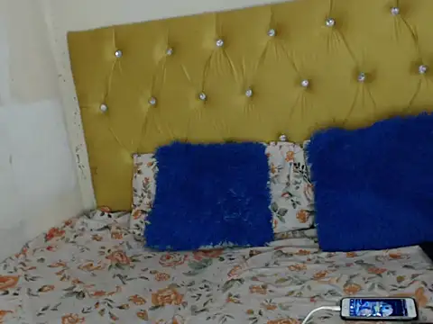 LeehXXY online show from November 2025 07:47:01 PM