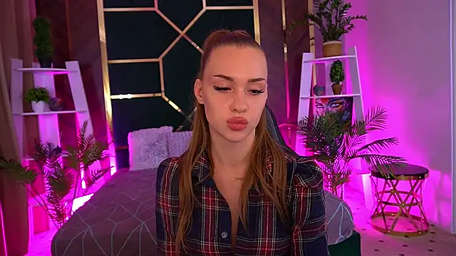 SweetAngellic online show from September 2025 12:51:01 PM