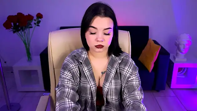 Snapshot of leslierowe_ chatting on September 2025 12:07:01 PM leslierowe online show from September 2025 12:07:01 PM