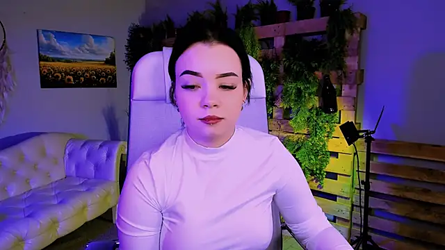 Snapshot of leslierowe_ chatting on October 2025 04:13:02 PM leslierowe online show from October 2025 04:13:02 PM