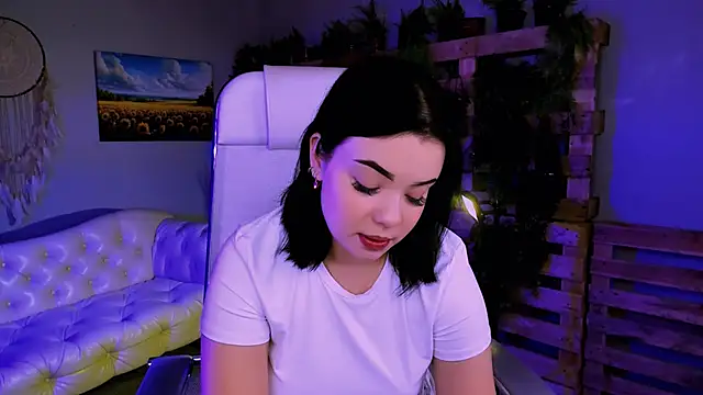 Snapshot of leslierowe_ chatting on October 2025 04:35:02 PM leslierowe online show from October 2025 04:35:02 PM