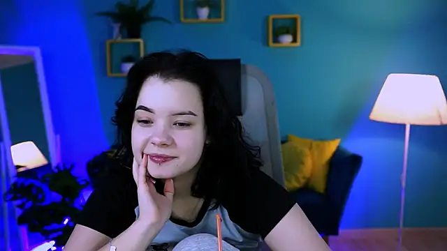 Snapshot of leslierowe_ chatting on November 2025 08:19:01 PM leslierowe online show from November 2025 08:19:01 PM