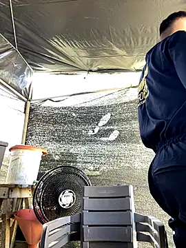 KINGG 44 online show from September 2025 01:44:02 PM