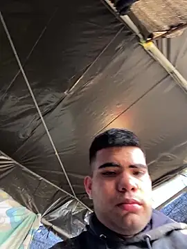 KINGG 44 online show from September 2025 10:11:01 PM