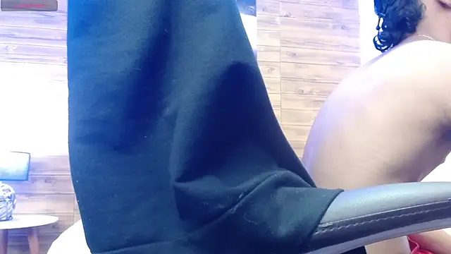 JasperFlam3 online show from September 2025 05:49:01 PM