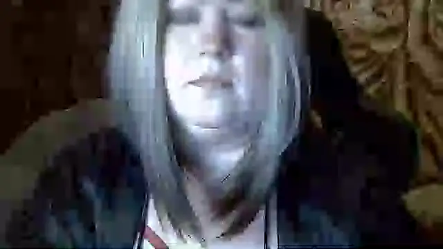 Snapshot of YuliiaSan chatting on October 2025 03:53:01 PM YuliiaSan online show from October 2025 03:53:01 PM