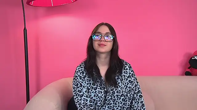 AnneAvery online show from October 2025 08:37:01 AM