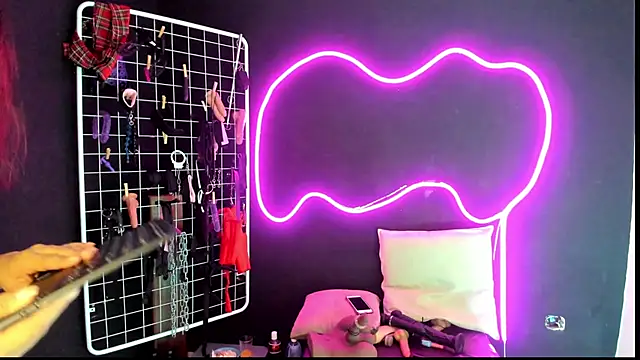 Mistress Megan BDSM online show from November 2025 08:08:01 PM