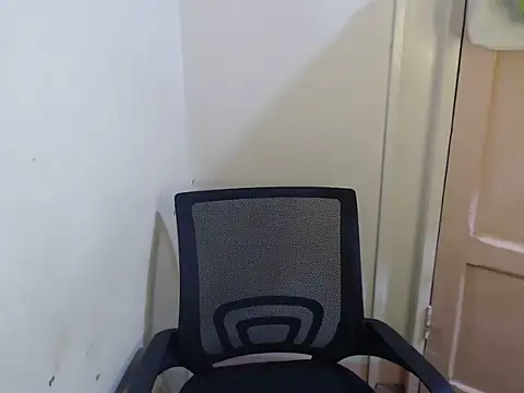 Snapshot of dimple_girl777 chatting on November 2025 06:58:02 AM dimple girl777 online show from November 2025 06:58:02 AM