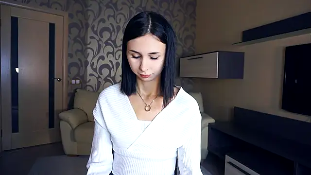 Snapshot of AvaNewhart chatting on September 2025 06:04:02 AM AvaNewhart online show from September 2025 06:04:02 AM