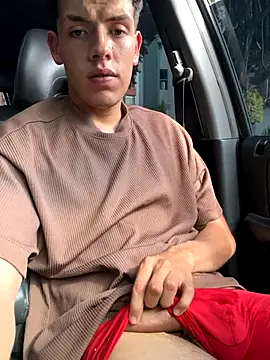 mattebret11 online show from September 2025 08:10:01 PM