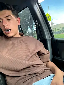 mattebret11 online show from September 2025 06:54:01 PM