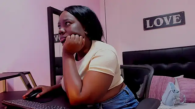 Zaira-Black online show from November 2025 07:34:02 PM