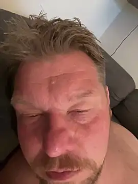 Snapshot of fetter_Daddy_Berlin chatting on September 2025 06:19:01 PM fetter Daddy Berlin online show from September 2025 06:19:01 PM
