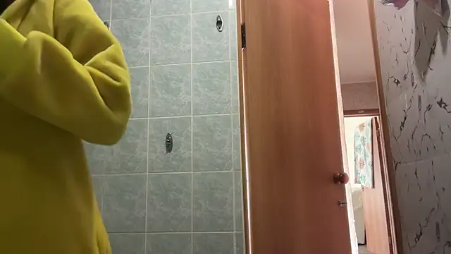 MargarettNewbie online show from September 2025 04:17:01 AM