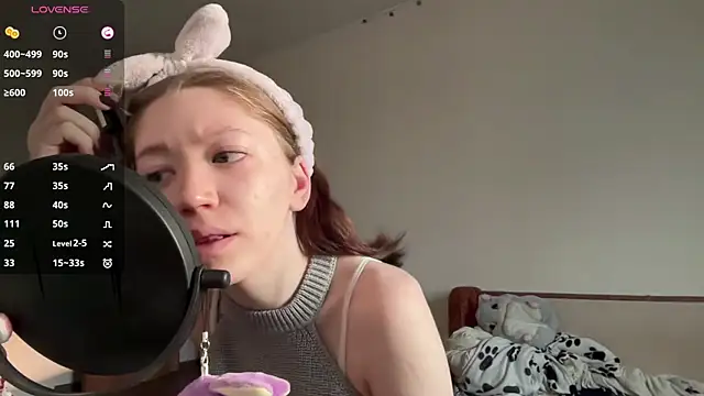 MargarettNewbie online show from October 2025 04:13:01 AM