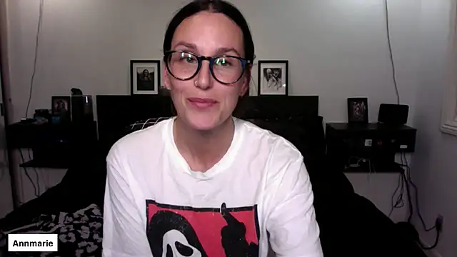 annmarieferrara online show from October 2025 02:34:01 AM