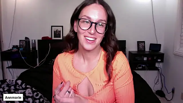 annmarieferrara online show from October 2025 04:08:02 PM