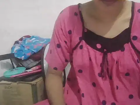 RIYA 070 online show from September 2025 10:34:01 PM