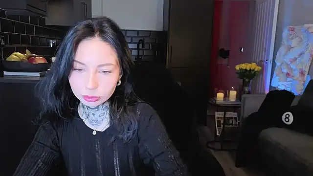 Snapshot of jeans-and-peach chatting on October 2025 03:59:02 AM jeans-and-peach online show from October 2025 03:59:02 AM