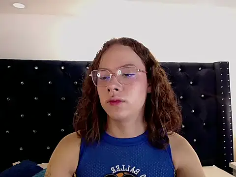 bycandy  online show from October 2025 01:39:02 PM