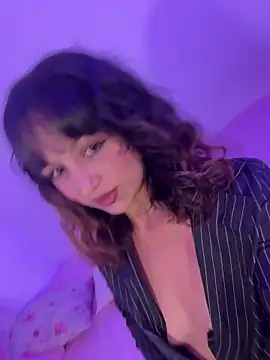 MaiaRouge online show from September 2025 09:24:01 AM