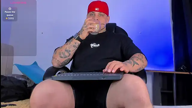 Snapshot of denis_munera chatting on October 2025 09:42:01 AM denis munera online show from October 2025 09:42:01 AM