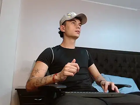 Snapshot of jaico_santos chatting on September 2025 10:57:01 PM jaico santos online show from September 2025 10:57:01 PM