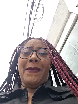 Ebony-Goddess19 online show from November 2025 04:52:02 PM